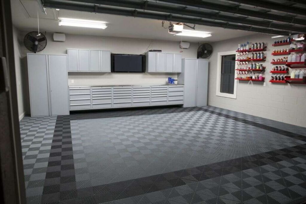 Garage gym flooring services in dubai