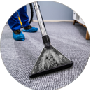 Easy maintenance wall to wall carpets in Dubai office by Wahidi Interior