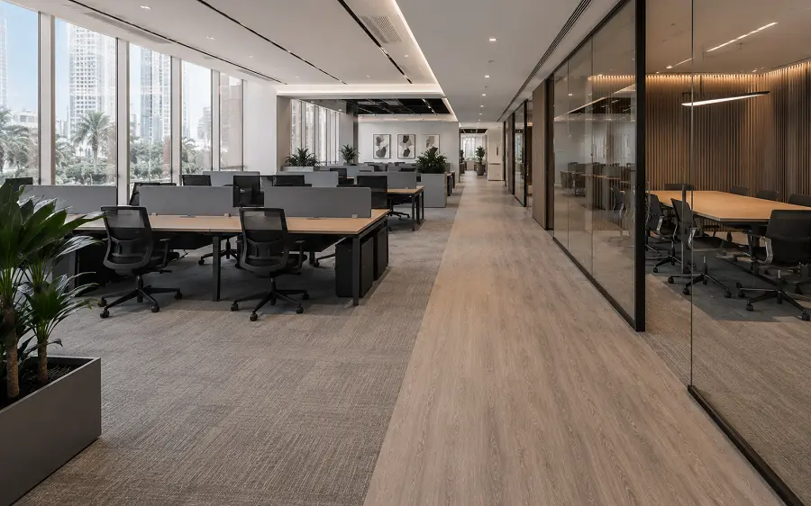 Commercial office flooring in a UAE open-plan workspace
