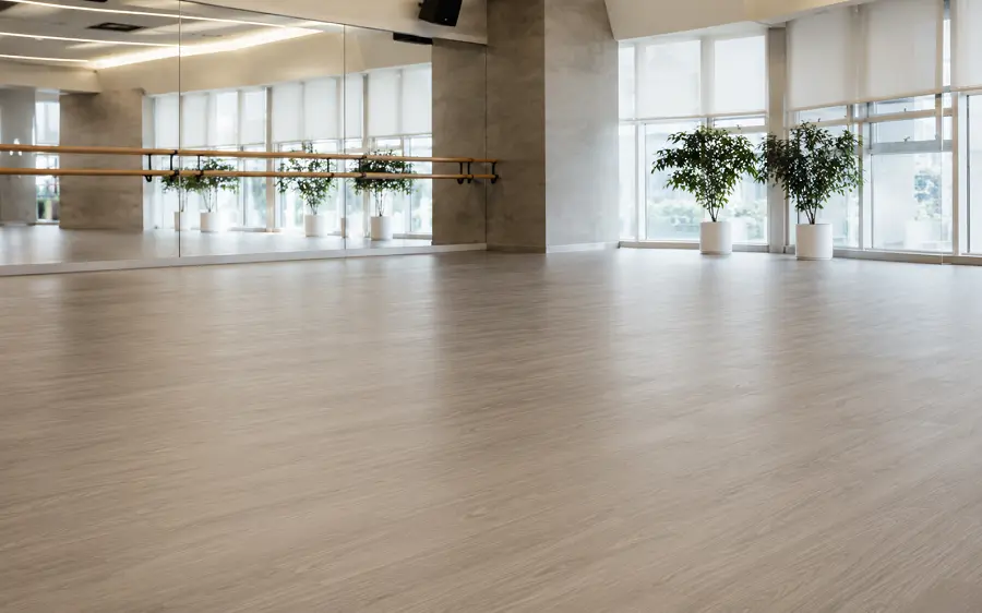 Sports vinyl studio surface in a commercial UAE fitness studio