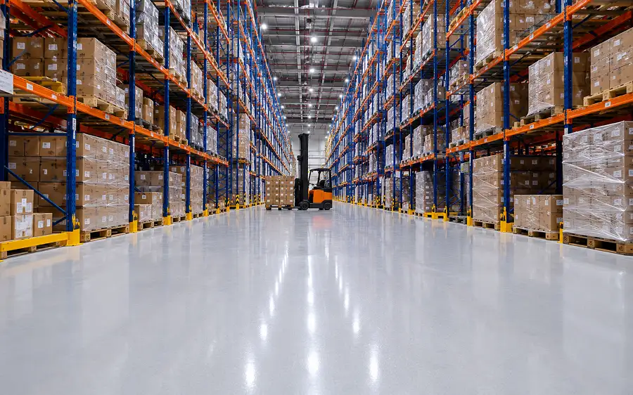 Warehouse and logistics flooring in a UAE distribution centre